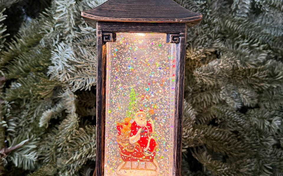 Фонарь "Новогодний со снегом", с метелью и музыкой большой